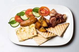 Azuri Restaurant And Cafe