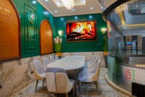 Pili Restaurant