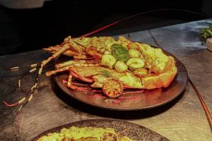 Amigo Seafood Restaurant